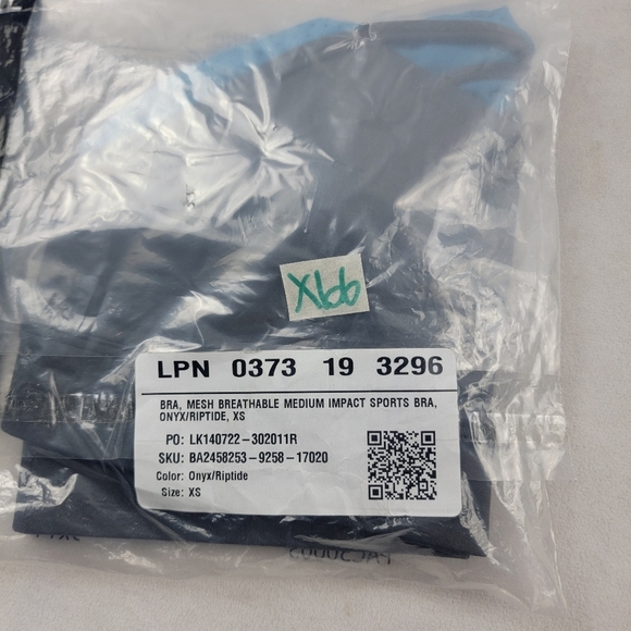 NWT Fabletics Mesh Breathable Medium Impact Sports Bra in onyx/ riptide XS - Picture 5 of 5